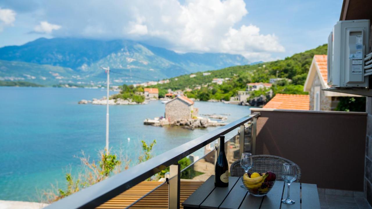 Family House Bjelila Villa Tivat Luaran gambar