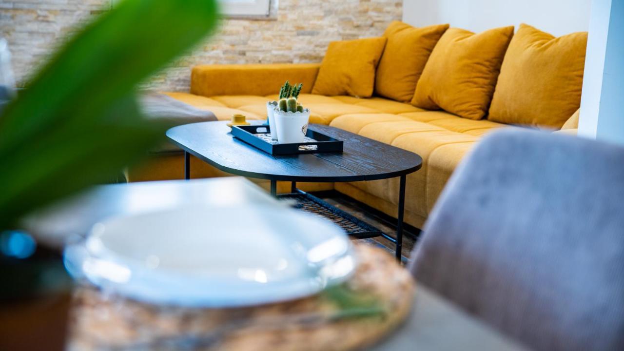 Family House Bjelila Villa Tivat Luaran gambar