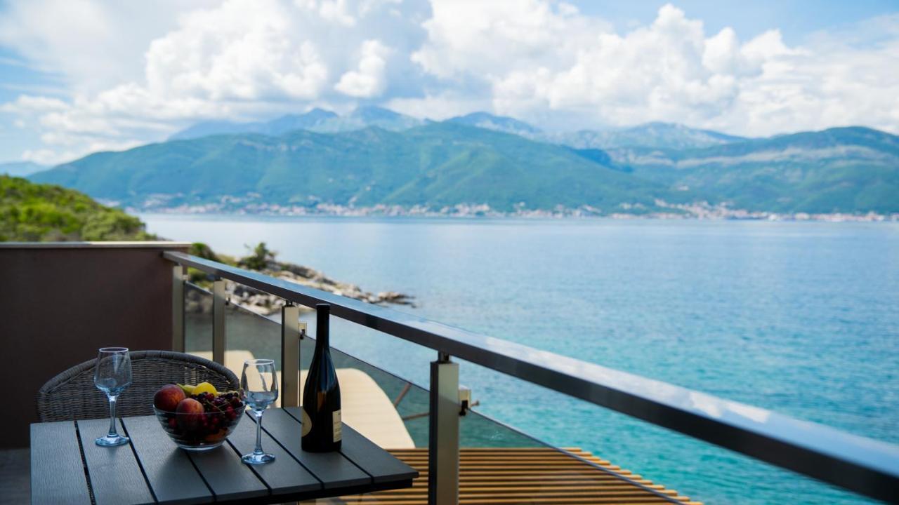 Family House Bjelila Villa Tivat Luaran gambar